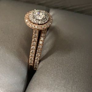 Engagement/ wedding rings
